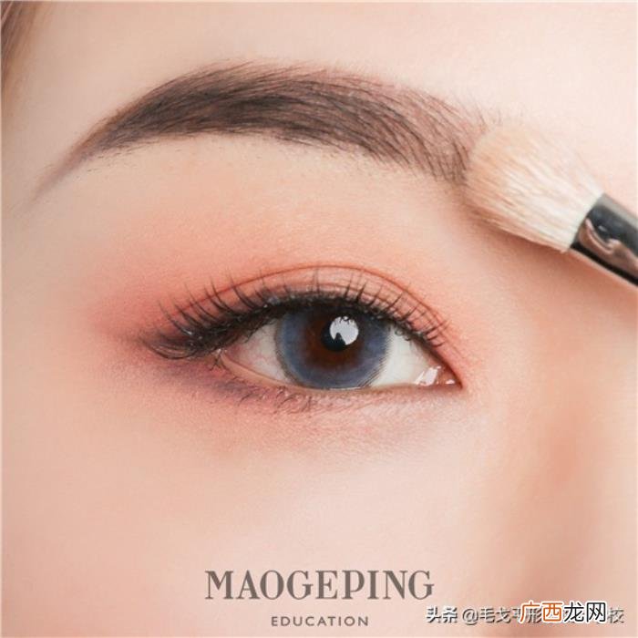高级脸眉毛，时髦又干净的眉毛能让整张脸都更加高级呢