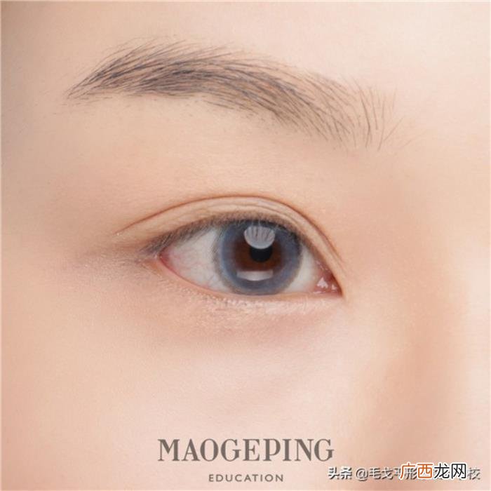 高级脸眉毛，时髦又干净的眉毛能让整张脸都更加高级呢