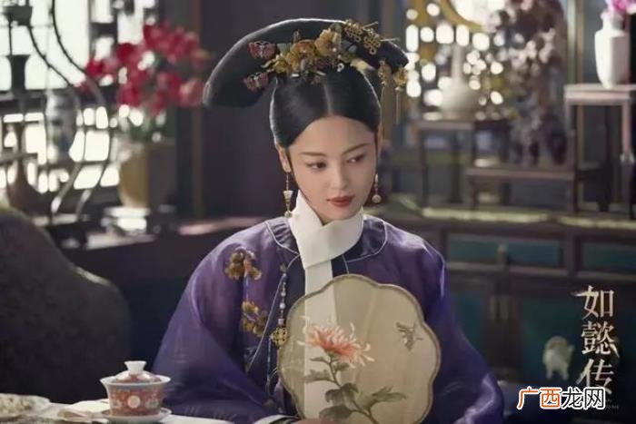 辛芷蕾回应，辛芷蕾用两个字回应与翟天临的绯闻