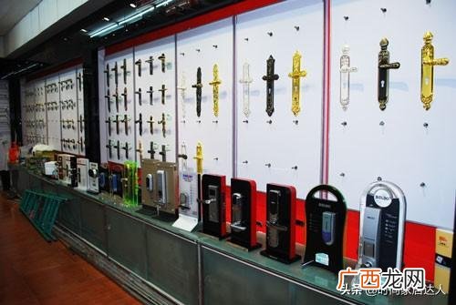 想开个五金店怎么加盟,怎样开个五金店