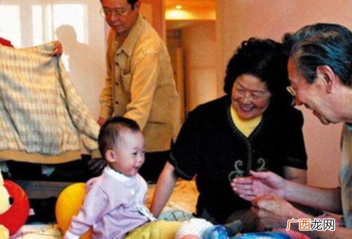 有种开挂人生叫只生一个娃 聪明女人只生一个孩子
