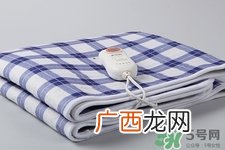 睡电热毯对身体好吗？睡电热毯的好处和坏处