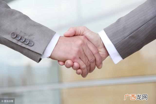 收藏 网络销售怎么找客户？10销售经验分享