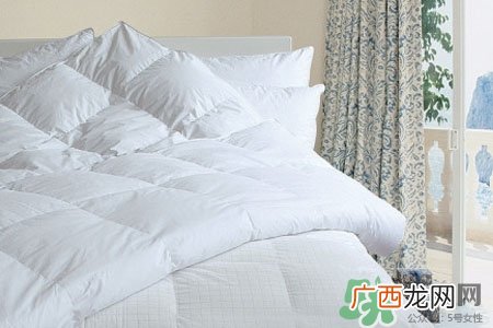 冬天盖什么被子最暖和？冬天盖什么被子最好？