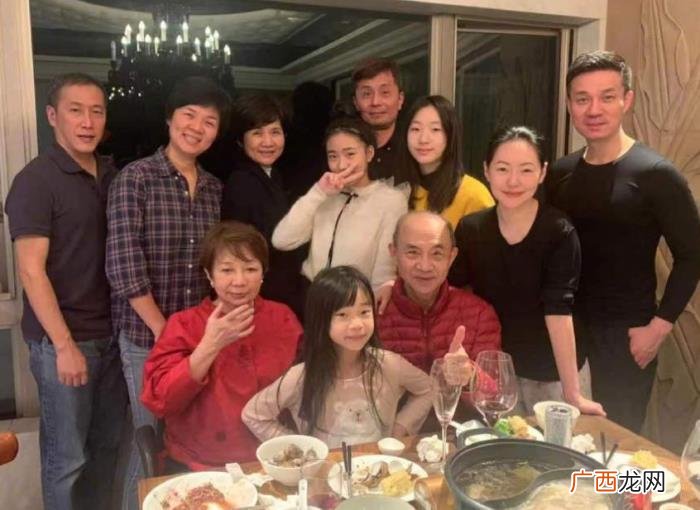 小S劝女生不要随便结婚 女人不要乱生孩子乱结婚