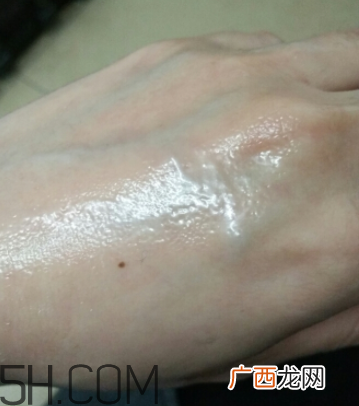 悦木之源活性炭身体磨砂膏怎么样_好用吗