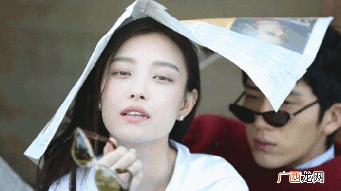 井柏然倪妮，井柏然倪妮狗粮不停时尚杂志拍摄现场甜到不行