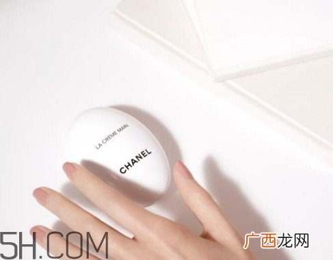 香奈儿la creme main护手霜怎么用？香奈儿鹅卵石护手霜评测