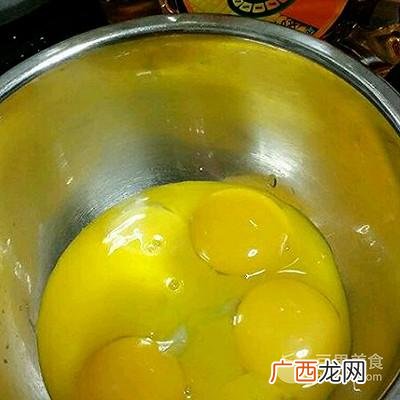 皇冠蛋糕可以加盟吗,皇冠蛋糕店加盟费多少
