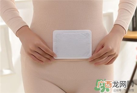 暖宝宝可以放被子里吗?暖贴放被子里会怎样?