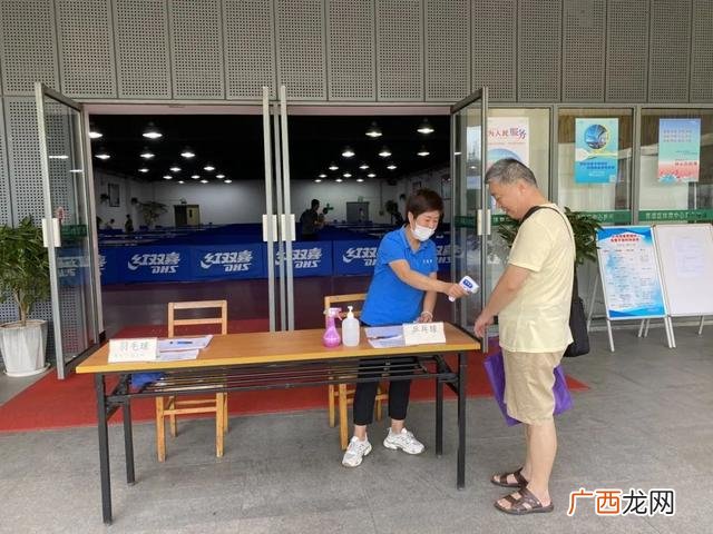 青浦游泳馆地址及价格,上海游泳馆多少钱一次