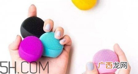 露娜玩趣版怎么用 露娜玩趣版能用多久