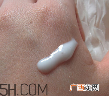 兰蔻美肤修护精华乳怎么样_好用吗