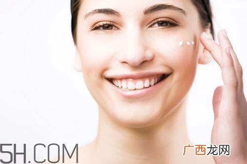 兰蔻妆前乳含硅吗？兰蔻妆前乳多少钱？