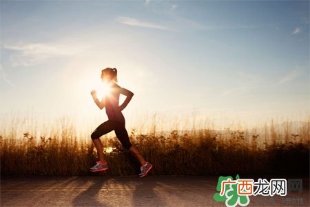 冬天早上跑步后想睡觉怎么回事?为什么冬天早上运动后想睡觉?