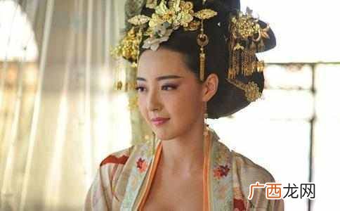 人心不足蛇吞象是什么意思？故事源自于山海经