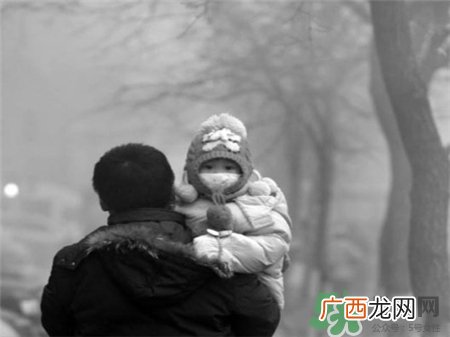 雾霾天可以戴隐形眼镜吗?雾霾天戴隐形眼镜会怎么样?