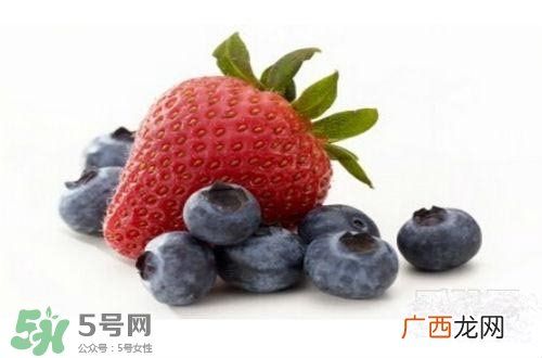 长痘痘补充什么维生素?长痘痘补充维生素b吗?