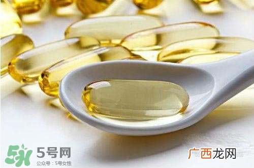 长痘痘补充什么维生素?长痘痘补充维生素b吗?
