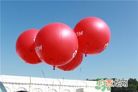 气球碰到橘子汁会爆炸吗?气球碰到橙汁为什么会爆炸?