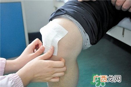 贴膏药能洗澡吗?贴膏药洗澡后还有效吗?