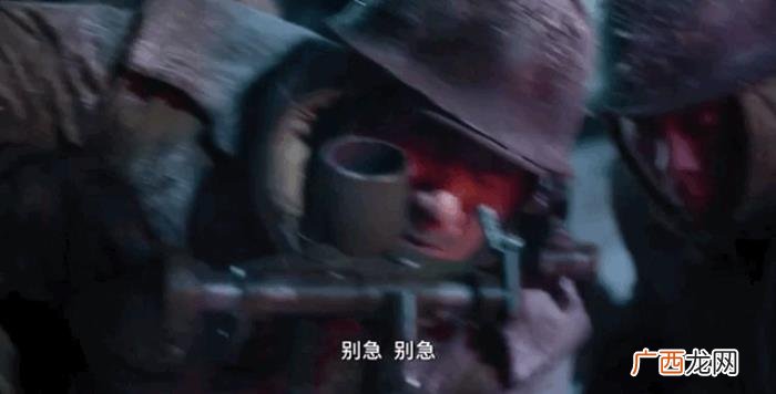 易烊千玺长津湖图片,吴京易烊千玺演技扛住了