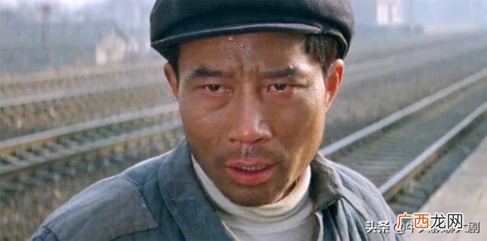 十大老戏骨，致敬十大影视剧老艺术家-别等人走了再缅怀