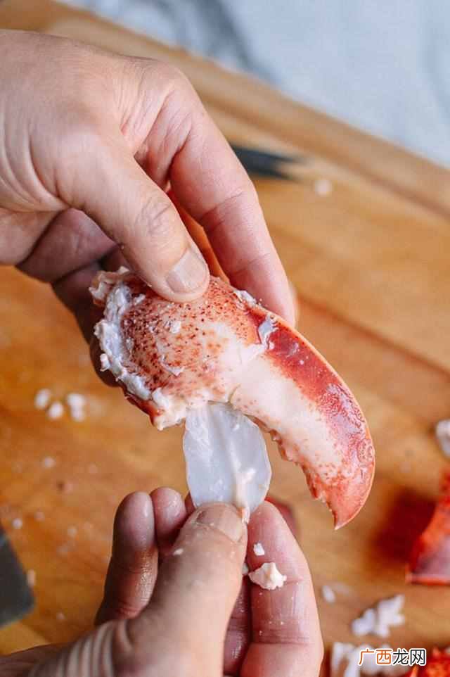 大龙虾怎么做好吃又简单？（这个做法开胃又营