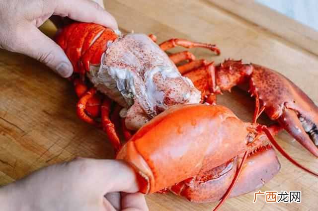 大龙虾怎么做好吃又简单？（这个做法开胃又营