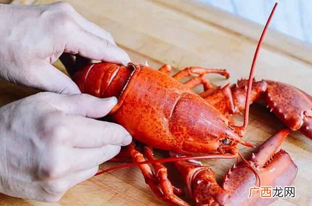 大龙虾怎么做好吃又简单？（这个做法开胃又营
