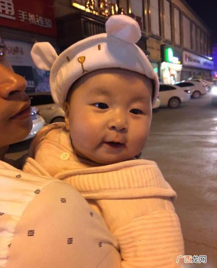 双眼皮变单,为什么婴儿的双眼皮会"单转双"或"双转单"