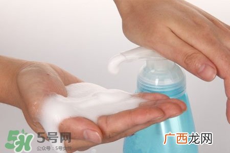 洗手液长期用好吗？经常用洗手液洗手好吗？