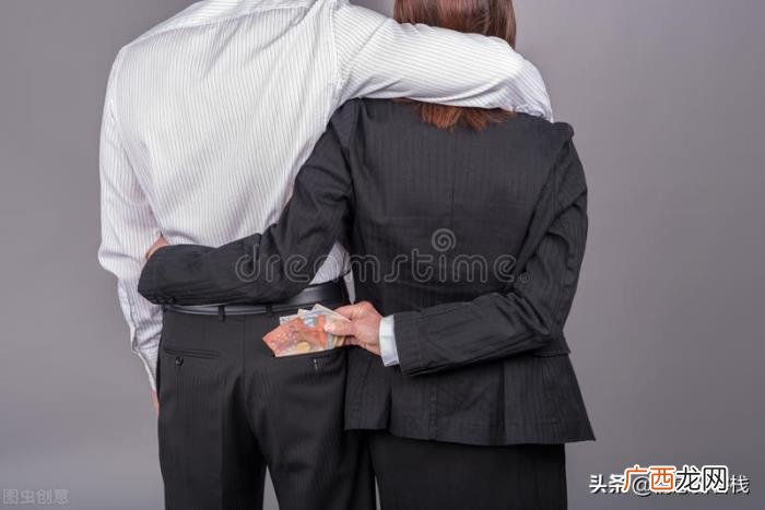 女人你敢冷淡，女人一旦疏远冷淡你