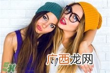 冬天戴帽子会上火吗?冬天戴帽子好不好?