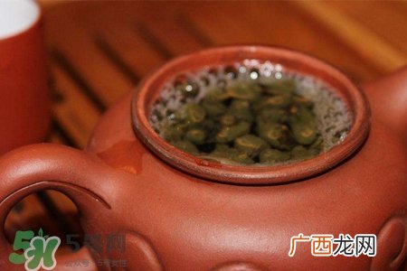 如何清洗紫砂壶？老紫砂壶怎么清洗？