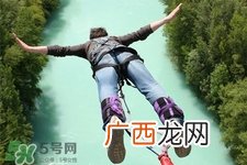 蹦极有年龄限制吗？玩蹦极有年纪限制吗？