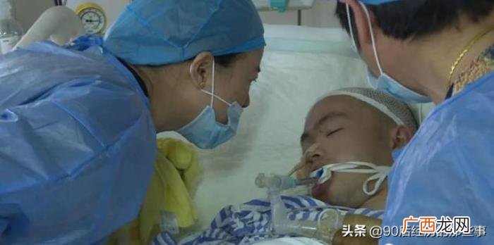 义乌吧足浴，义乌30岁小伙足浴店洗脚住进ICU