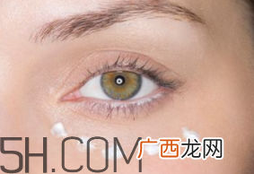兰蔻菁纯眼霜适合年龄_兰蔻菁纯眼霜怎么用