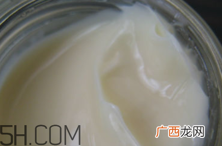 兰蔻菁纯眼霜适合年龄_兰蔻菁纯眼霜怎么用