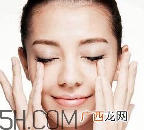 兰蔻菁纯眼霜适合年龄_兰蔻菁纯眼霜怎么用
