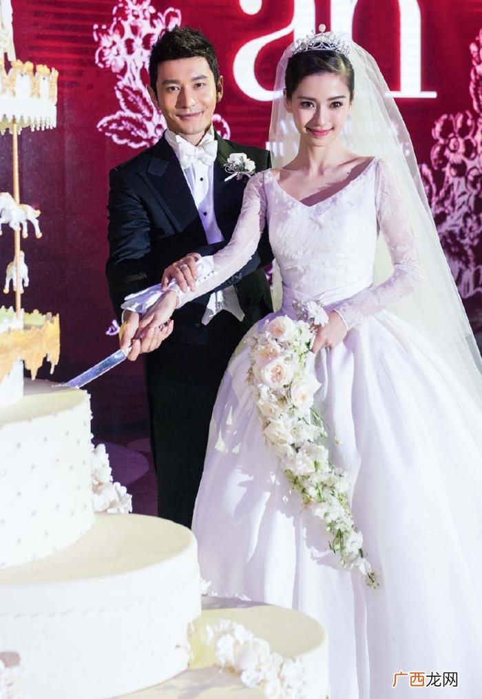 杨颖的婚纱，反观杨颖刘诗诗的婚纱才叫豪气冲天