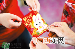 过年给外甥女多少钱？过年给外甥女买什么？