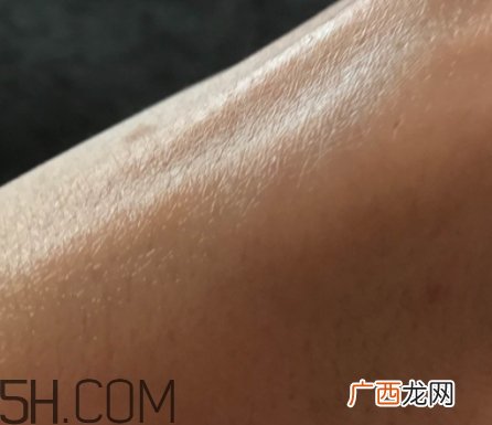 兰蔻日霜晚霜怎么区分 兰蔻晚霜和日霜区别