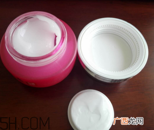首洁之恋粉嫩清肤面霜怎么样？多少钱？