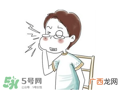 嘴角起泡是什么原因？嘴角起泡怎么办？