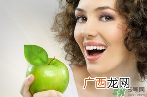 早起手心发热怎么回事？早起手心为什么发热？