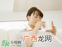 甲亢会传染吗？甲亢怎么检查？