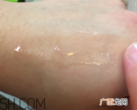 百雀羚精华液怎么打开？百雀羚精华液怎么开盖