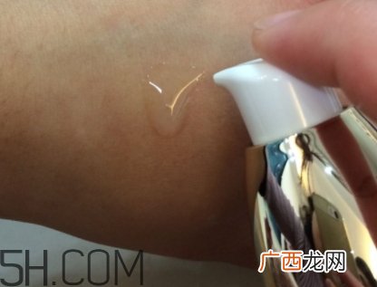 百雀羚精华液怎么打开？百雀羚精华液怎么开盖