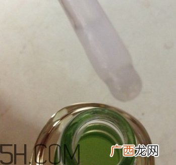 百雀羚精华液多少钱?百雀羚精华液好用吗?